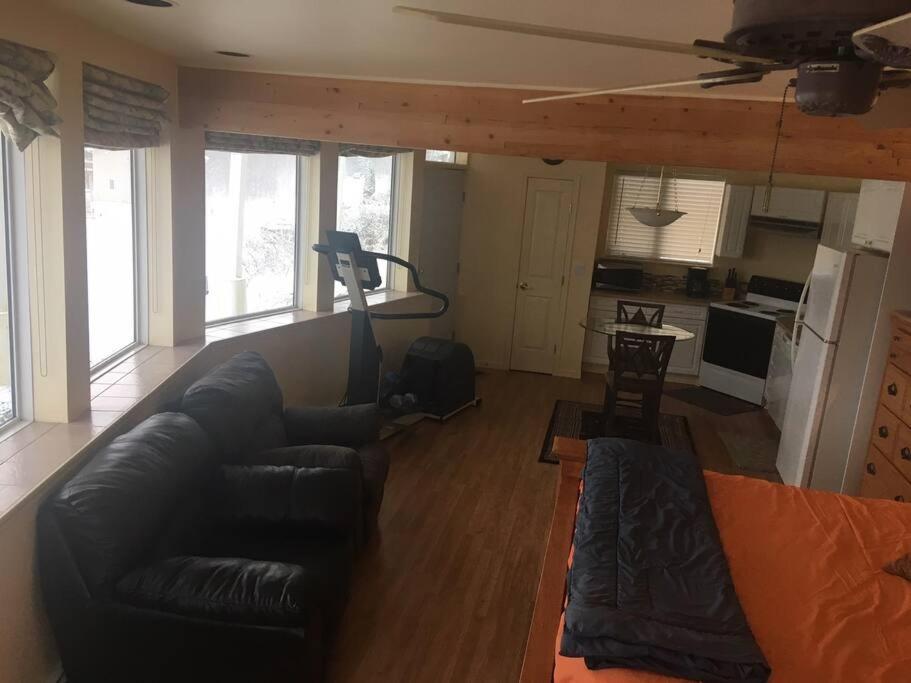 Kelli Creek Cottage - Reduced Price On Tours 주노 객실 사진