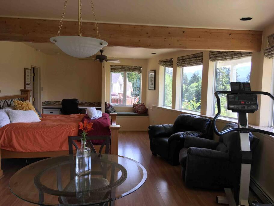 Kelli Creek Cottage - Reduced Price On Tours 주노 객실 사진