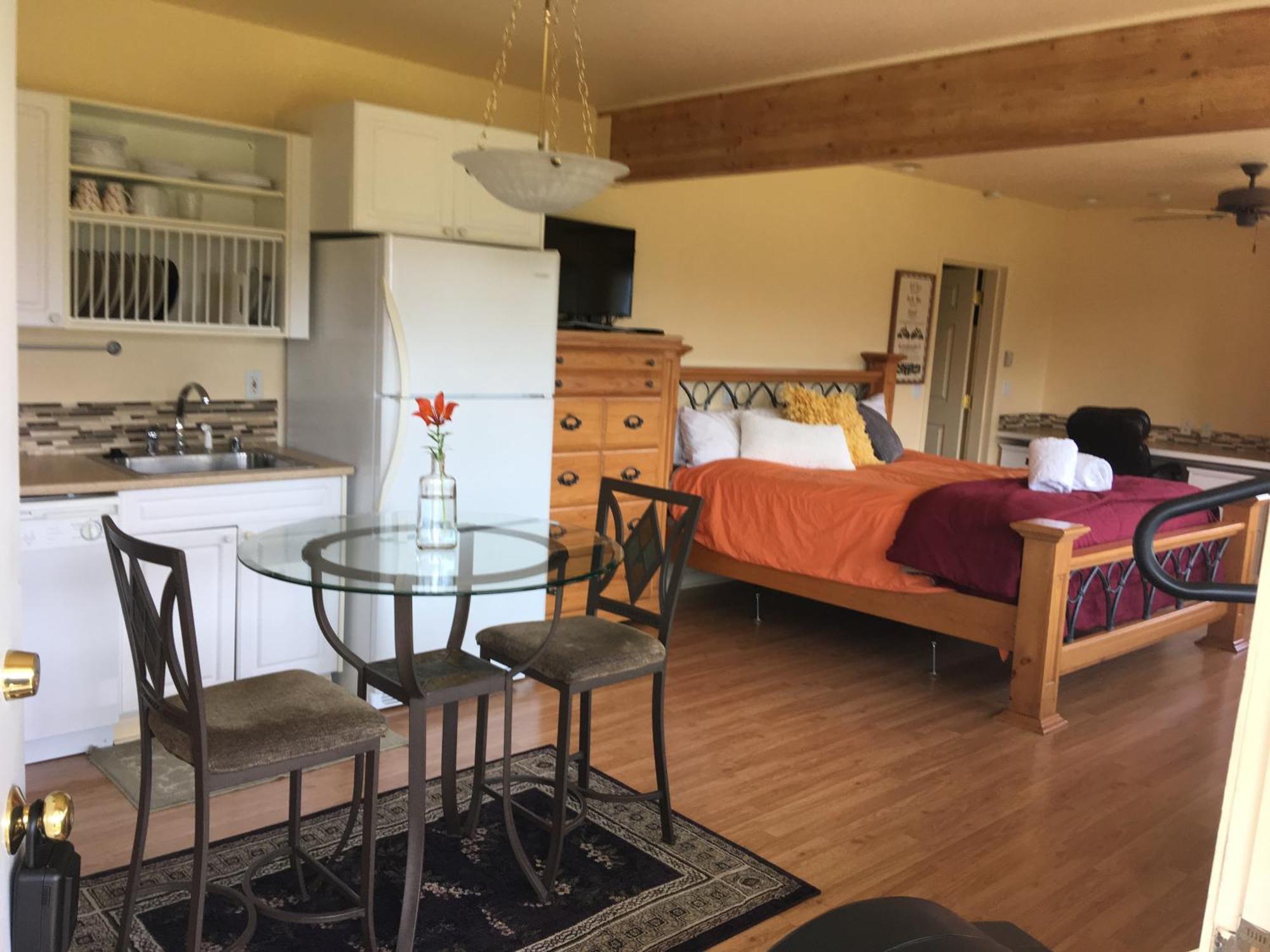 Kelli Creek Cottage - Reduced Price On Tours 주노 외부 사진